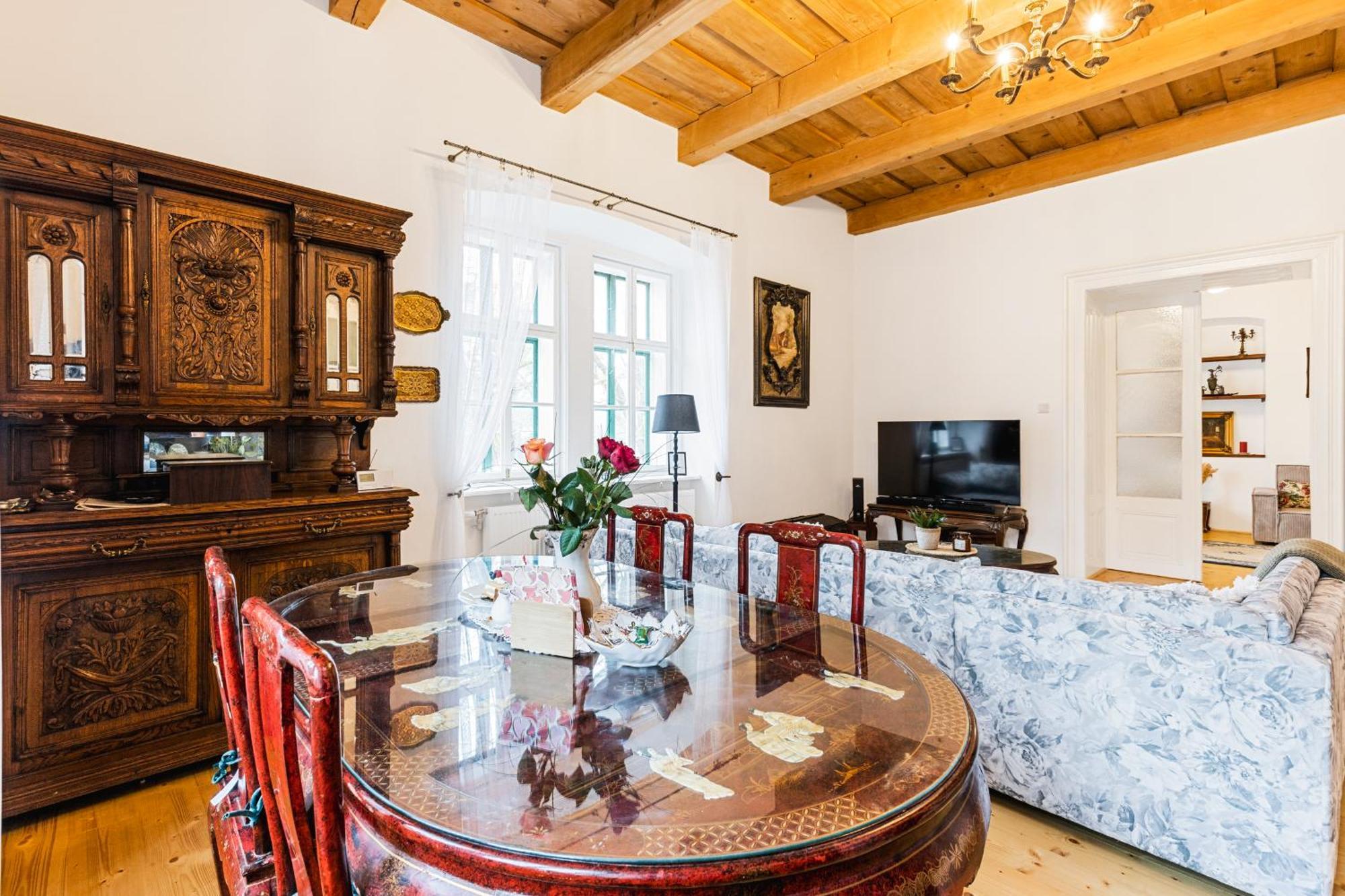 Sovi Dom- Historicke Apartmany Z 19 Storocia, 4Km Od Banskej Stiavnice Svätý Anton Εξωτερικό φωτογραφία