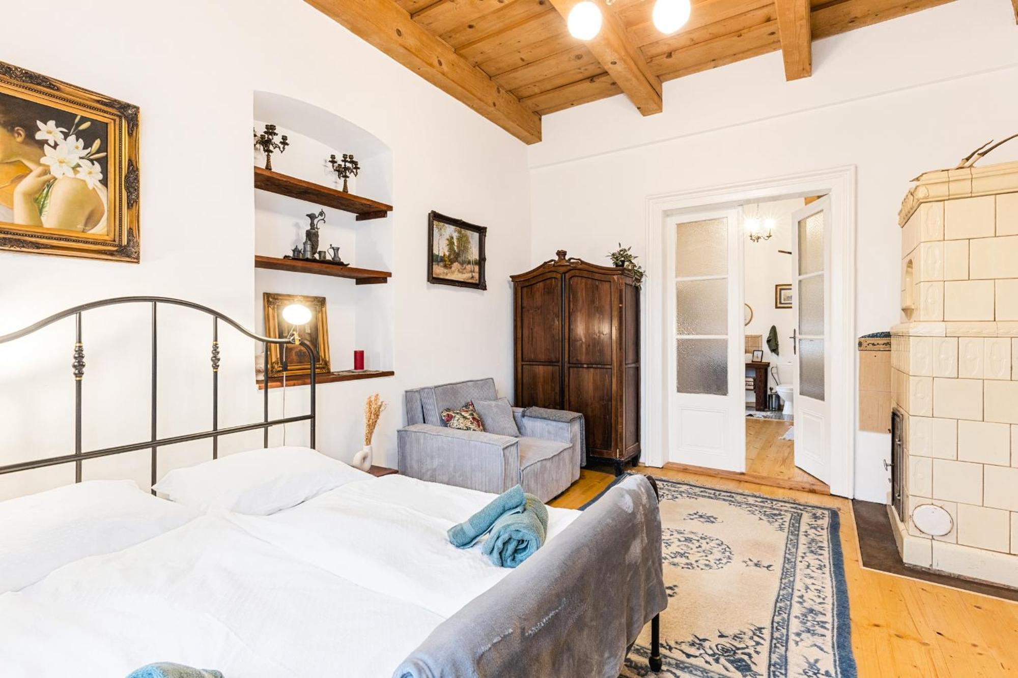 Sovi Dom- Historicke Apartmany Z 19 Storocia, 4Km Od Banskej Stiavnice Svätý Anton Εξωτερικό φωτογραφία