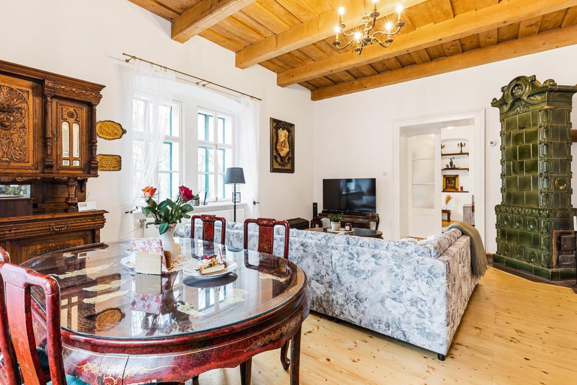 Sovi Dom- Historicke Apartmany Z 19 Storocia, 4Km Od Banskej Stiavnice Svätý Anton Εξωτερικό φωτογραφία