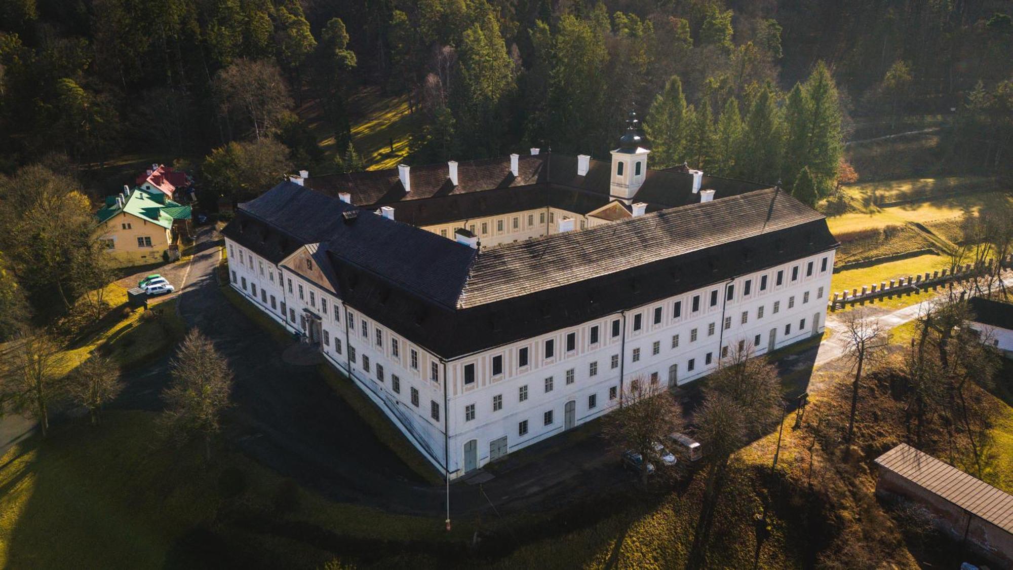Sovi Dom- Historicke Apartmany Z 19 Storocia, 4Km Od Banskej Stiavnice Svätý Anton Εξωτερικό φωτογραφία